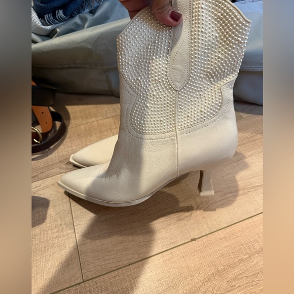 Dolce Vita Angel Pearl Booties, sz 9.5 - Picture 12 of 16